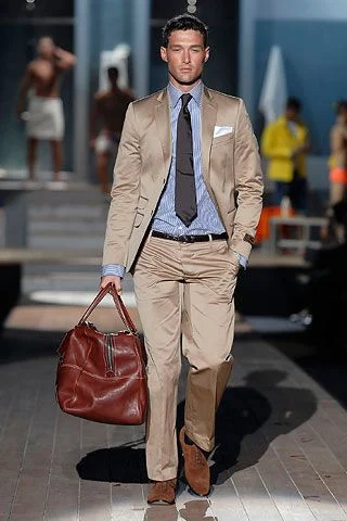 Look 15